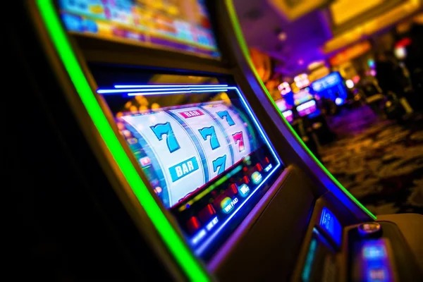 Payout table example Payout table example for Texas Hold'em Bonus game